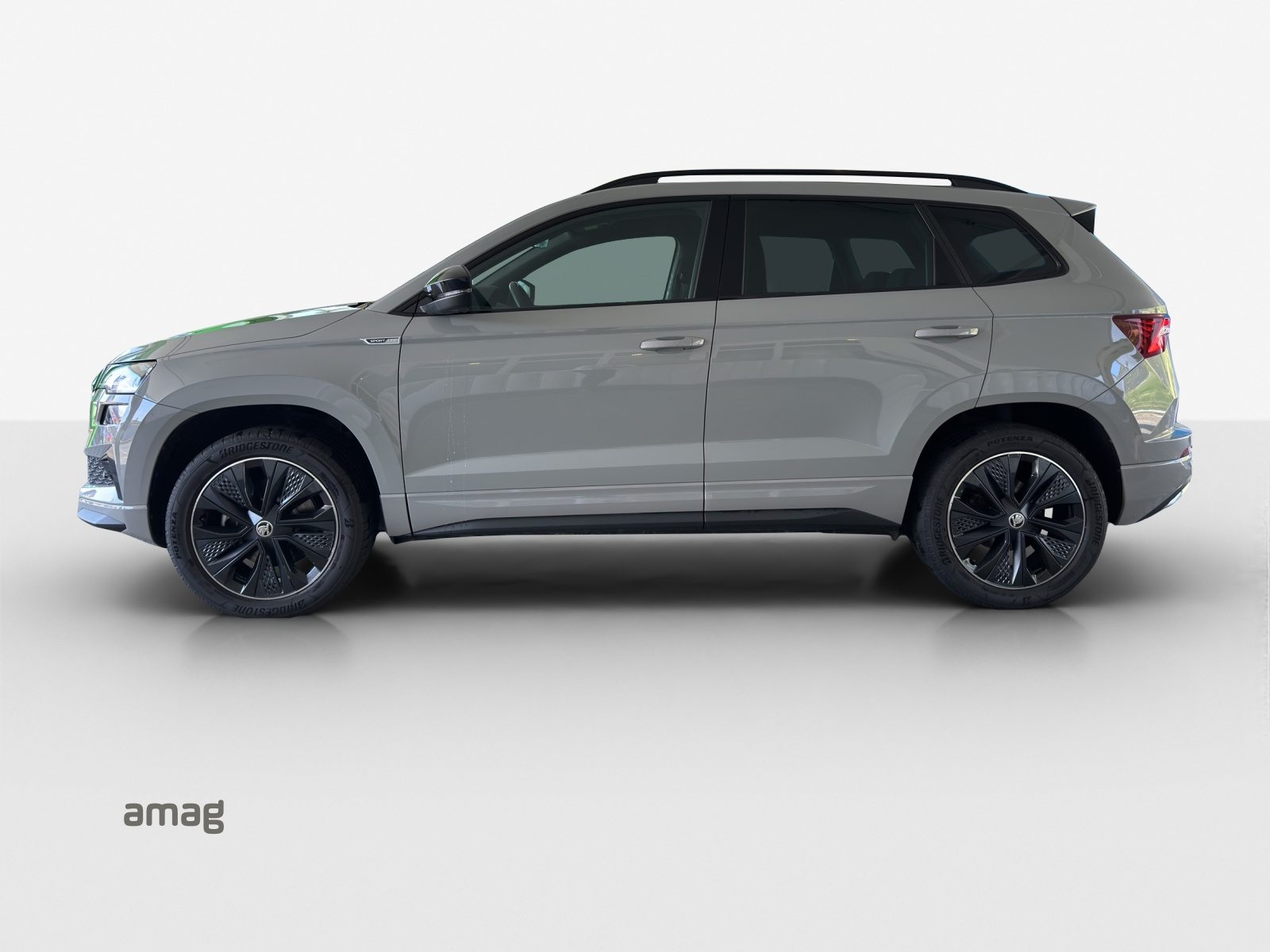 SKODA Karoq SportLine, Diesel, Second hand / Used, Automatic - 2