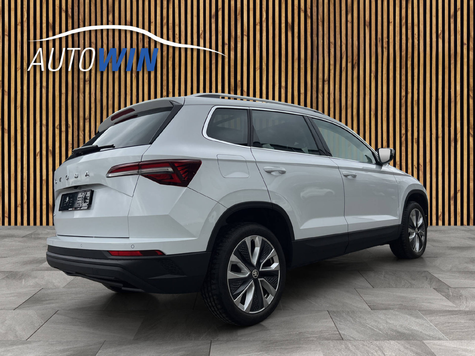 SKODA Karoq 1.5 TSI DSG, Petrol, Second hand / Used, Automatic - 6