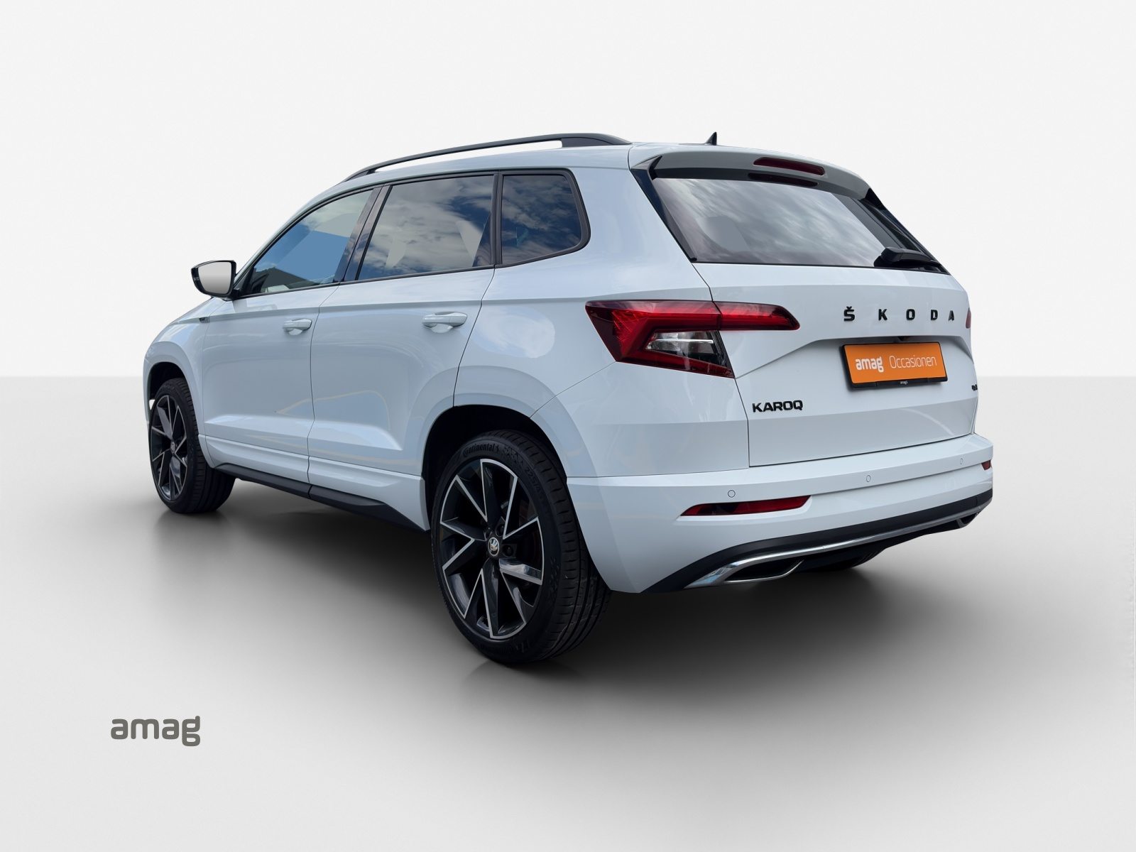 SKODA KAROQ SportLine, Benzin, Occasion / Gebraucht, Automatik - 3
