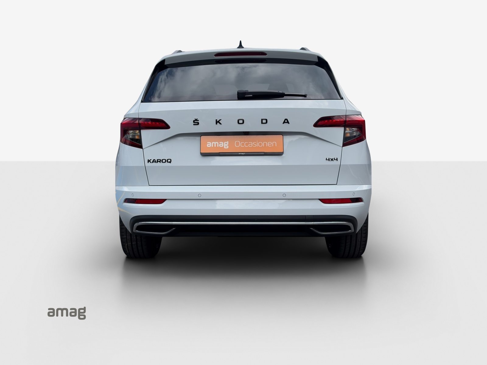 SKODA KAROQ SportLine, Benzin, Occasion / Gebraucht, Automatik - 4