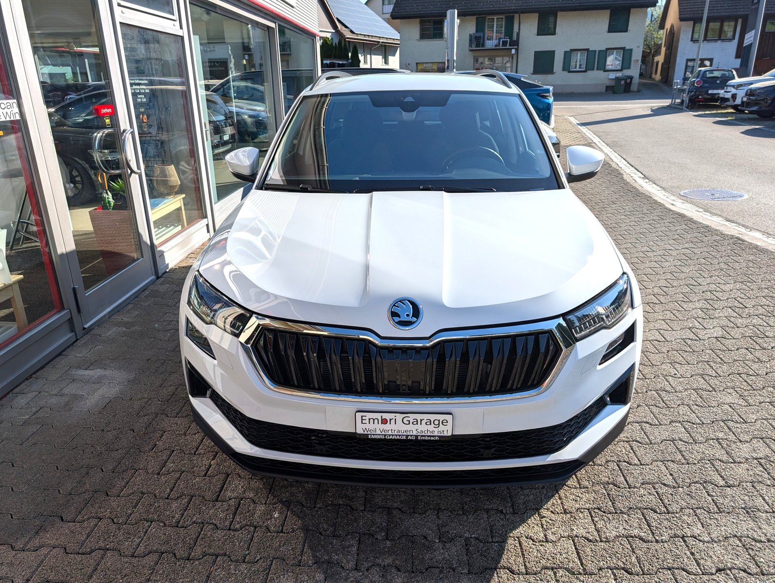 SKODA Karoq 2.0 TDI CR Style 4x4 DSG, Diesel, Occasion / Gebraucht, Automatik - 2