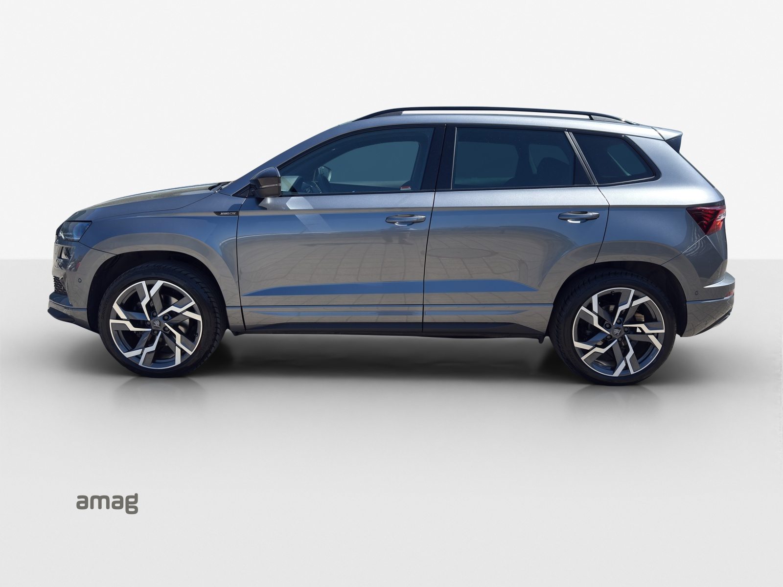 SKODA Karoq Sportline, Benzin, Occasion / Gebraucht, Automatik - 2