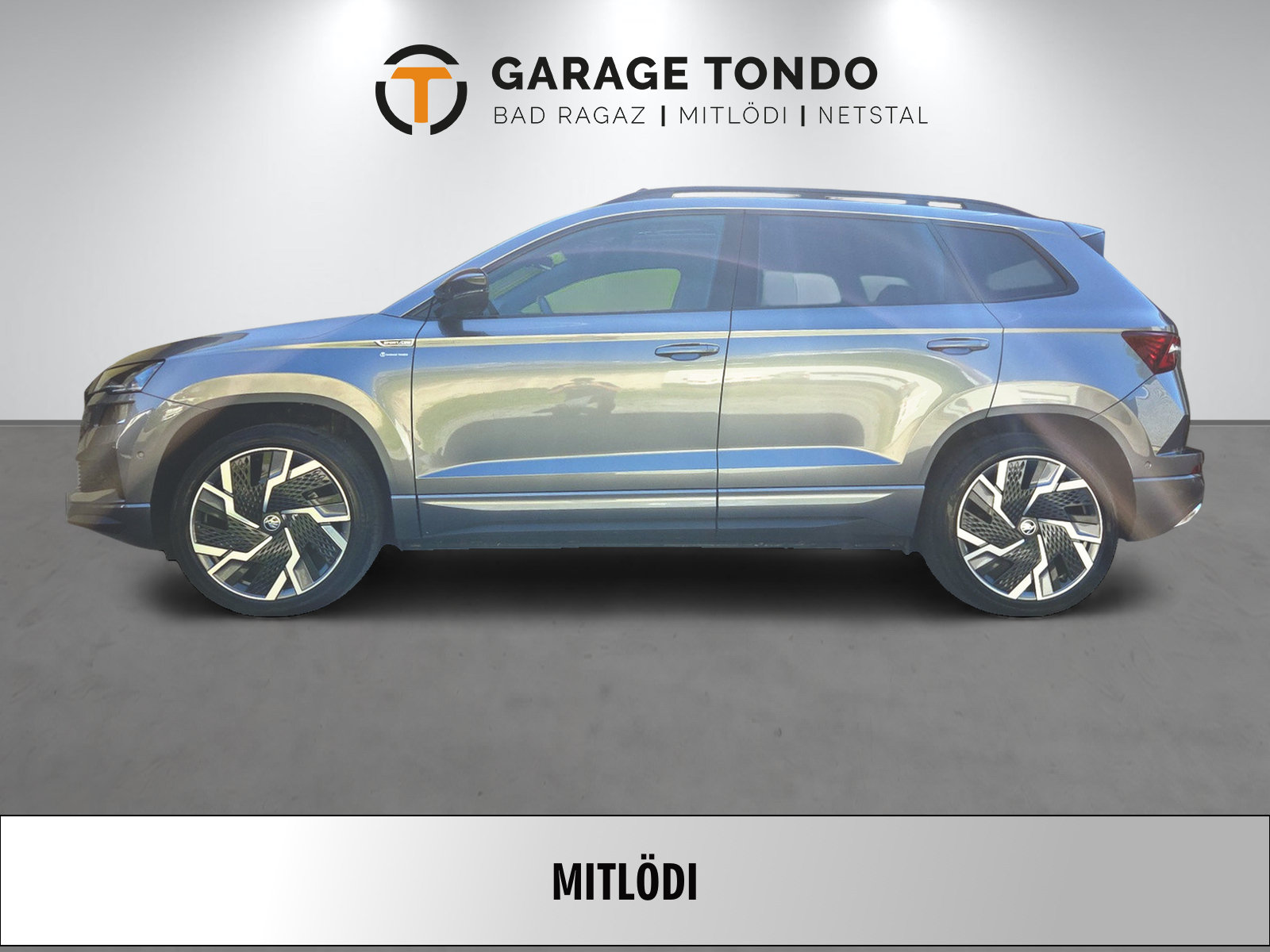 SKODA Karoq 2.0 TSI SportLine 4x4 DSG, Petrol, Second hand / Used, Automatic - 3