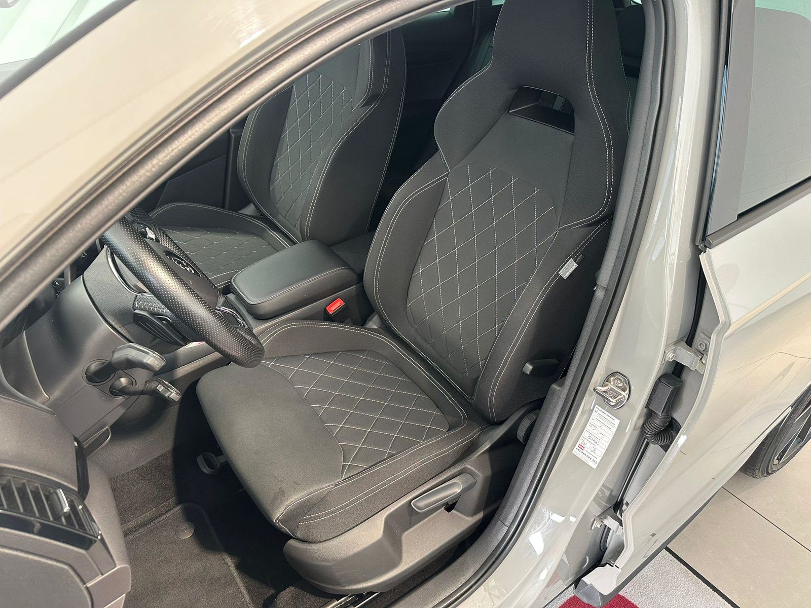 SKODA Karoq 2.0 TSI SportLine DSG 4x4, Benzina, Occasioni / Usate, Automatico - 6