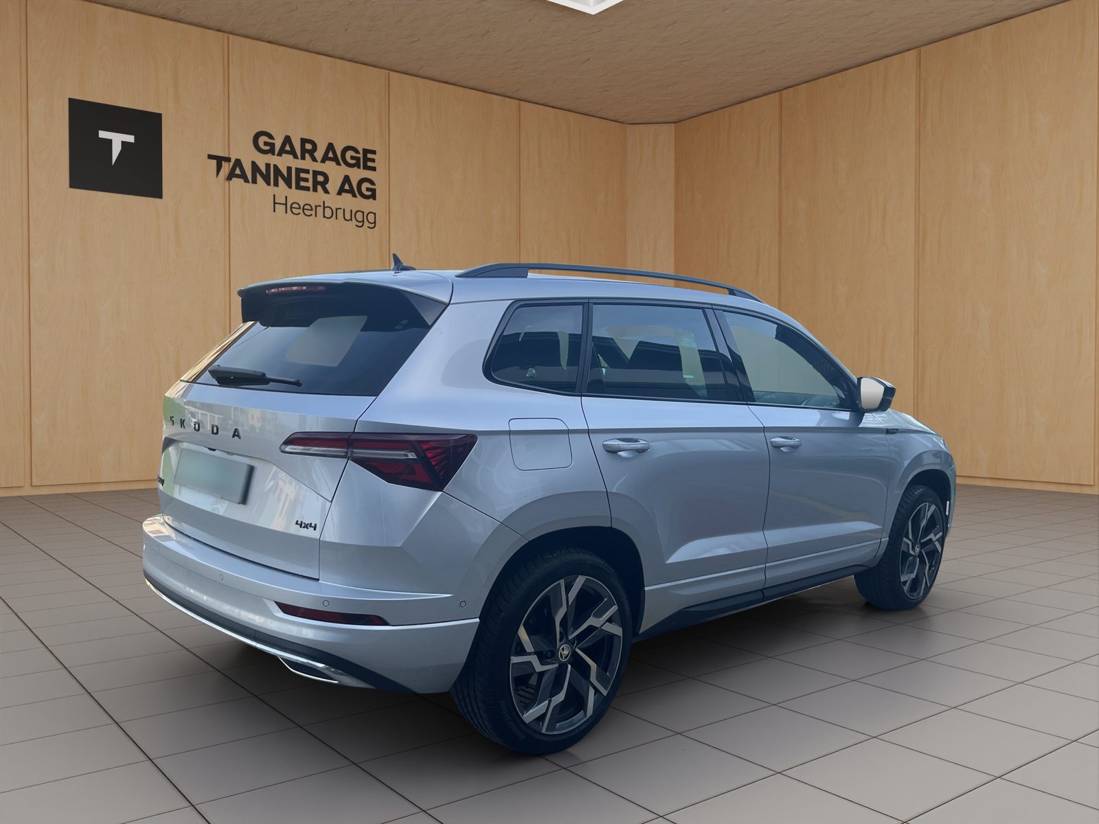 SKODA Karoq Sportline, Petrol, Second hand / Used, Automatic - 6