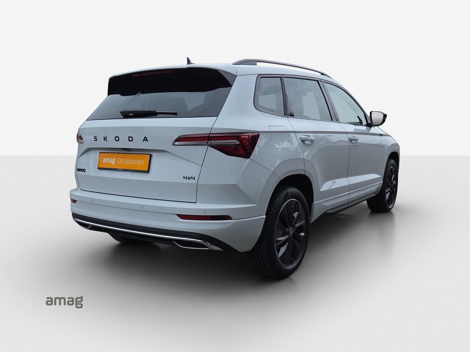 SKODA Karoq Sportline, Petrol, Second hand / Used, Automatic - 5