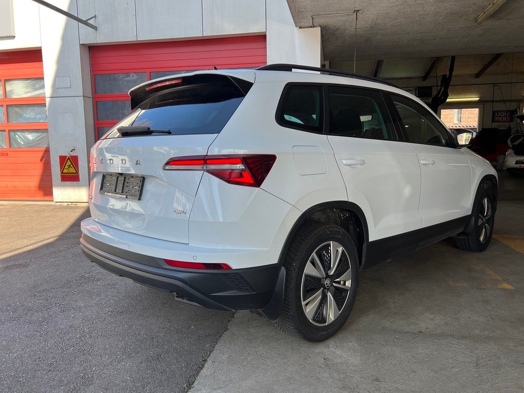 SKODA Karoq 2.0 TDI CR Ambition 4x4 DSG, Diesel, Second hand / Used, Automatic - 5
