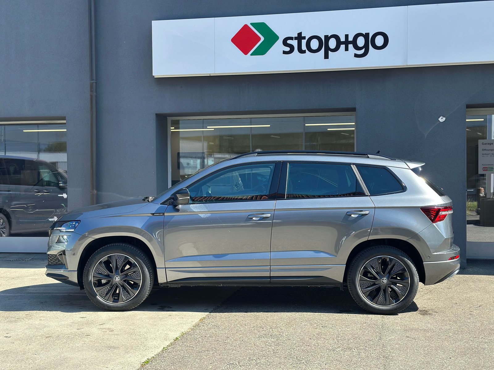 SKODA Karoq 2.0 TSI SportLine 4x4 DSG, Essence, Occasion / Utilisé, Automatique - 3