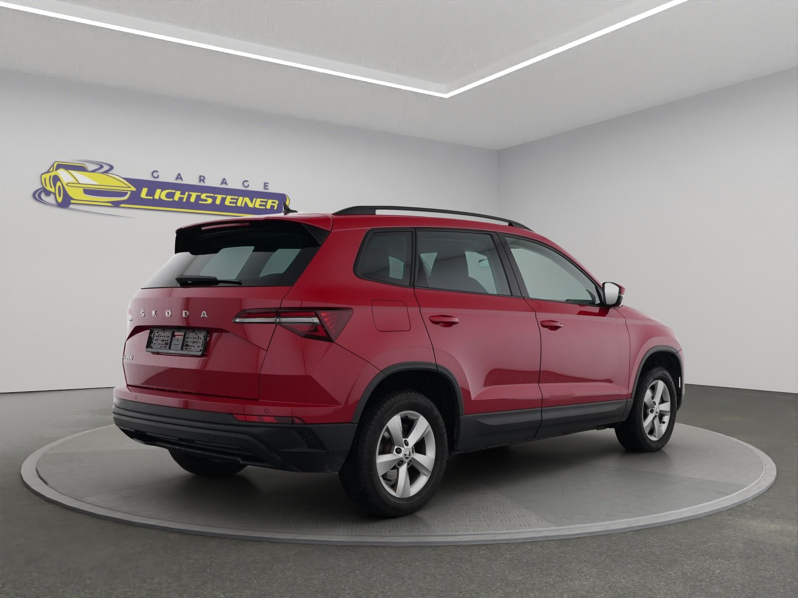 SKODA Karoq 1.5 TSI Style DSG inkl. Winterkompletträder, Petrol, Second hand / Used, Automatic - 5