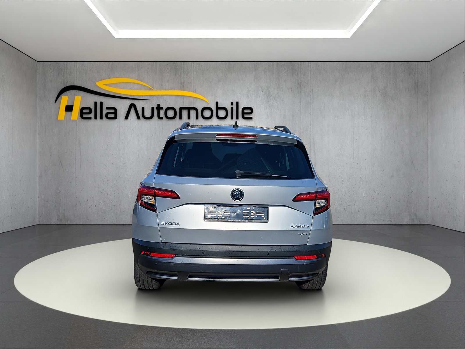 SKODA Karoq 2.0 TDI CR Ambition 4x4 DSG, Diesel, Second hand / Used, Automatic - 4