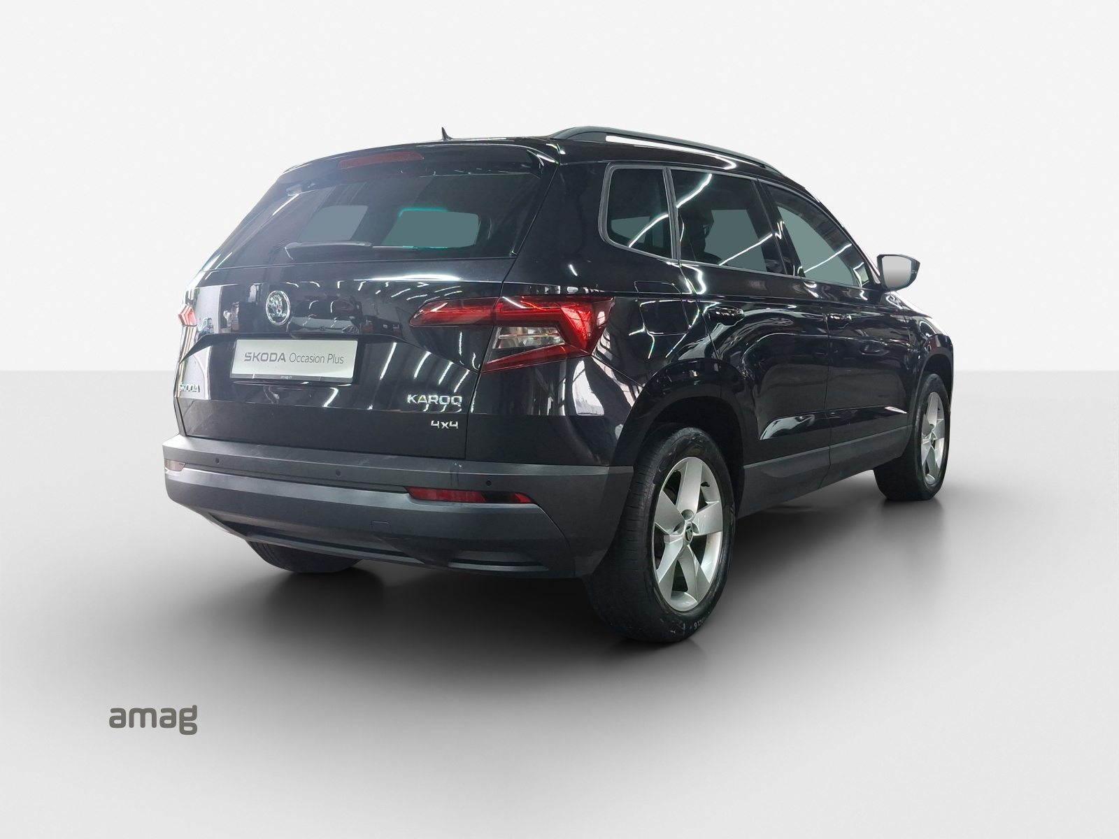 SKODA KAROQ Ambition, Diesel, Second hand / Used, Manual - 5