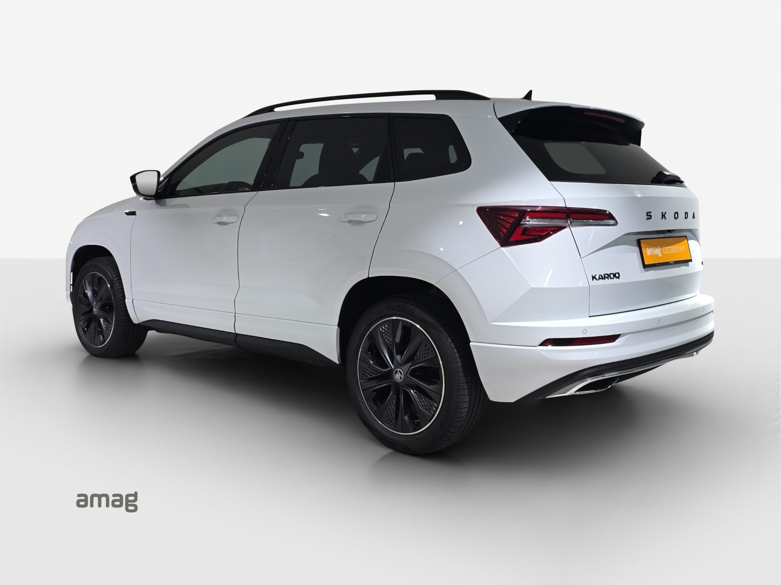 SKODA Karoq Sportline, Benzin, Occasion / Gebraucht, Automatik - 3