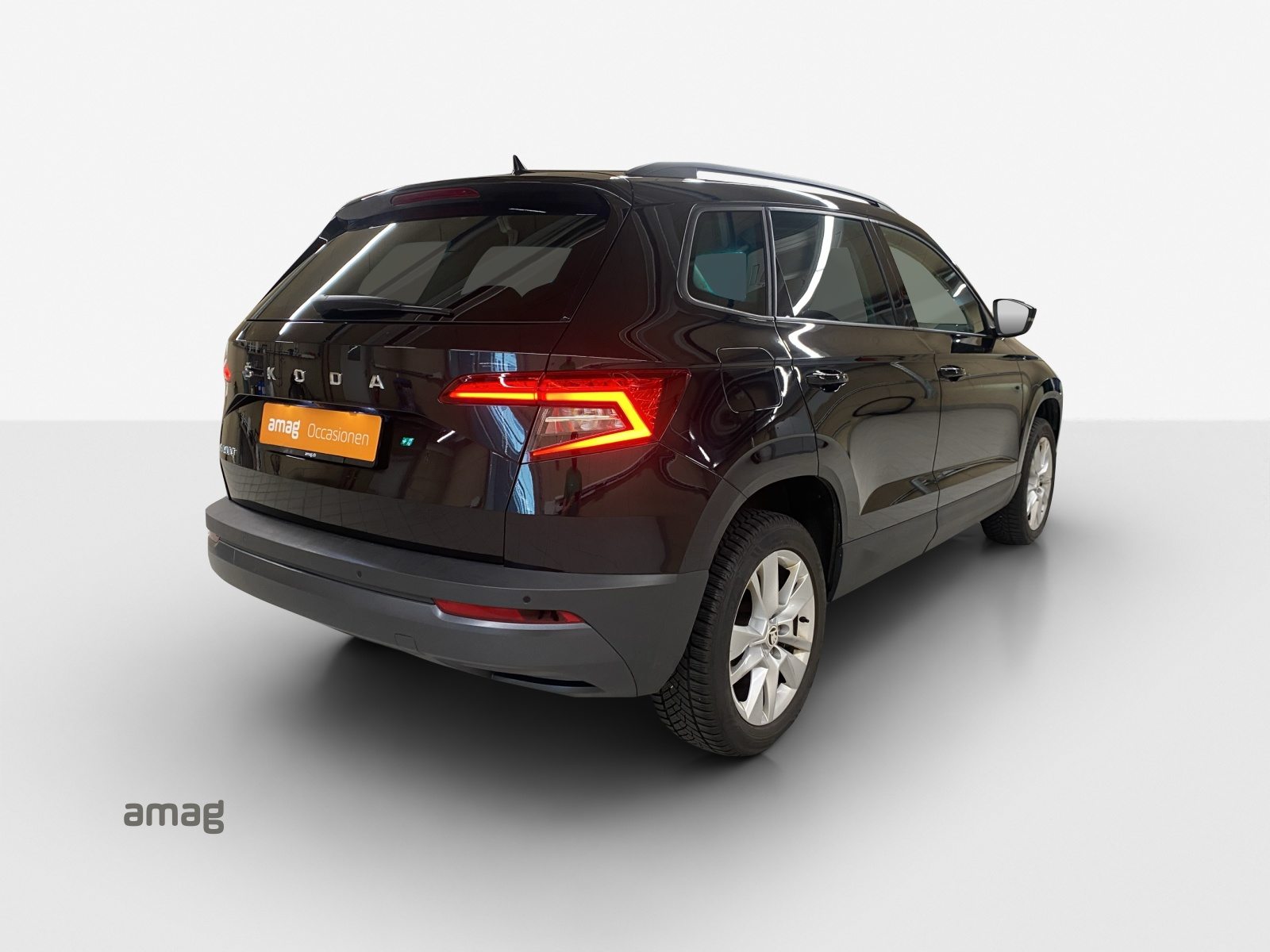 SKODA KAROQ Ambition, Benzin, Occasion / Gebraucht, Automatik - 5