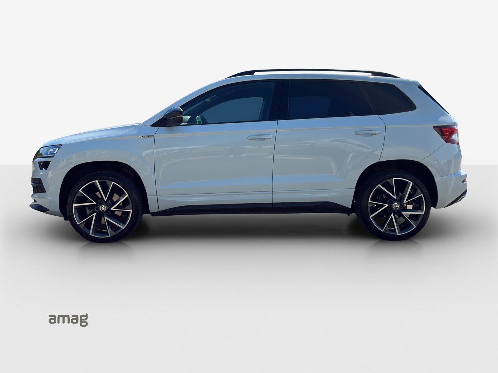 SKODA KAROQ SportLine, Benzin, Occasion / Gebraucht, Automatik - 2