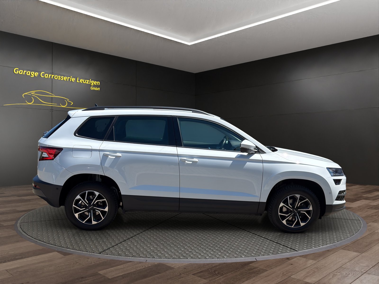 SKODA Karoq 1.5 TSI ACT SportLine DSG, Benzin, Occasion / Gebraucht, Automatik - 7