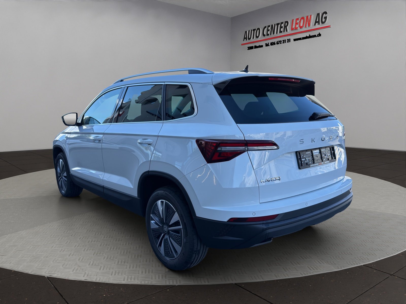 SKODA Karoq 1.5 TSI Selection DSG, Benzin, Occasion / Gebraucht, Automatik - 4