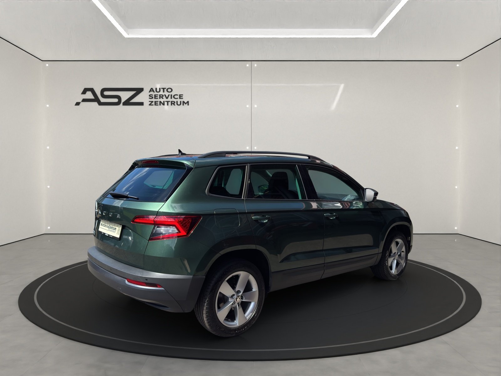 SKODA Karoq 1.5 TSI Ambition DSG, Benzina, Occasioni / Usate, Automatico - 3