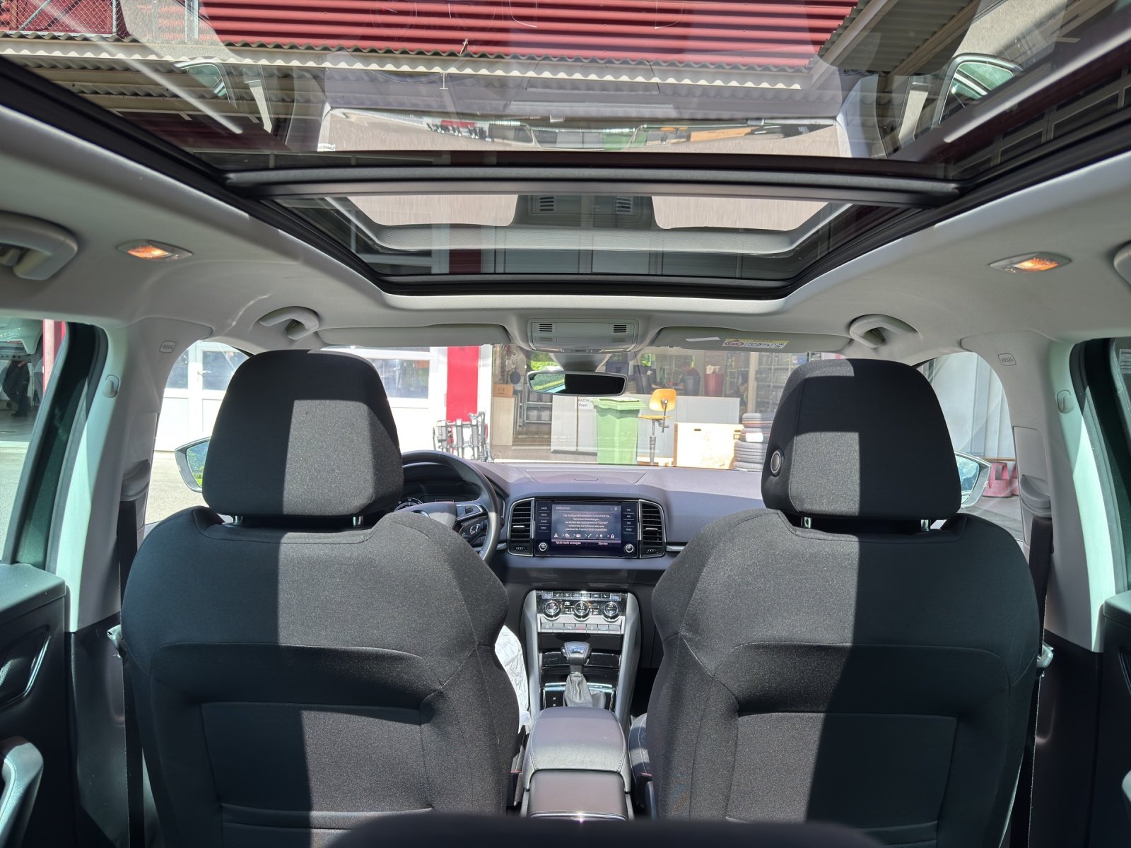 SKODA Karoq 1.5 TSI Ambition DSG, Benzina, Occasioni / Usate, Automatico - 6