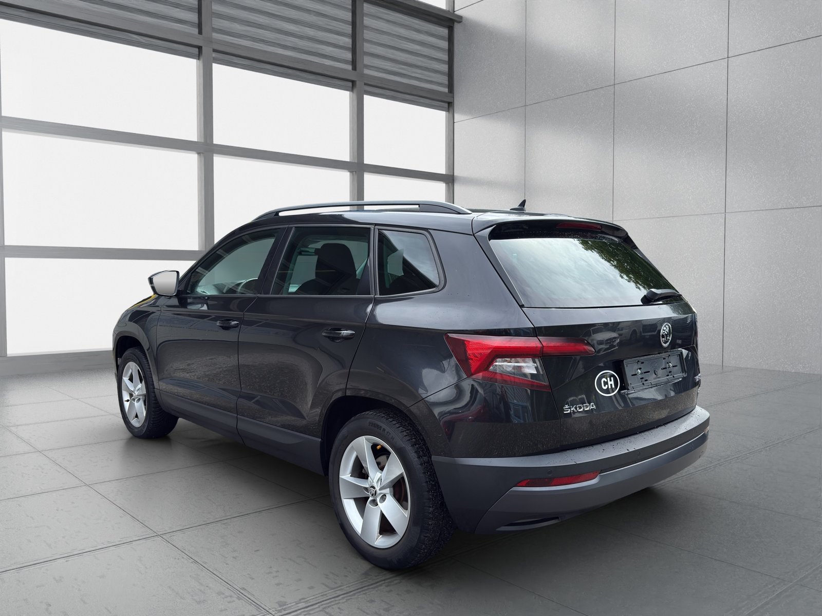 SKODA Karoq 2.0 TDI CR Ambition 4x4 DSG, Diesel, Occasion / Gebraucht, Automatik - 3