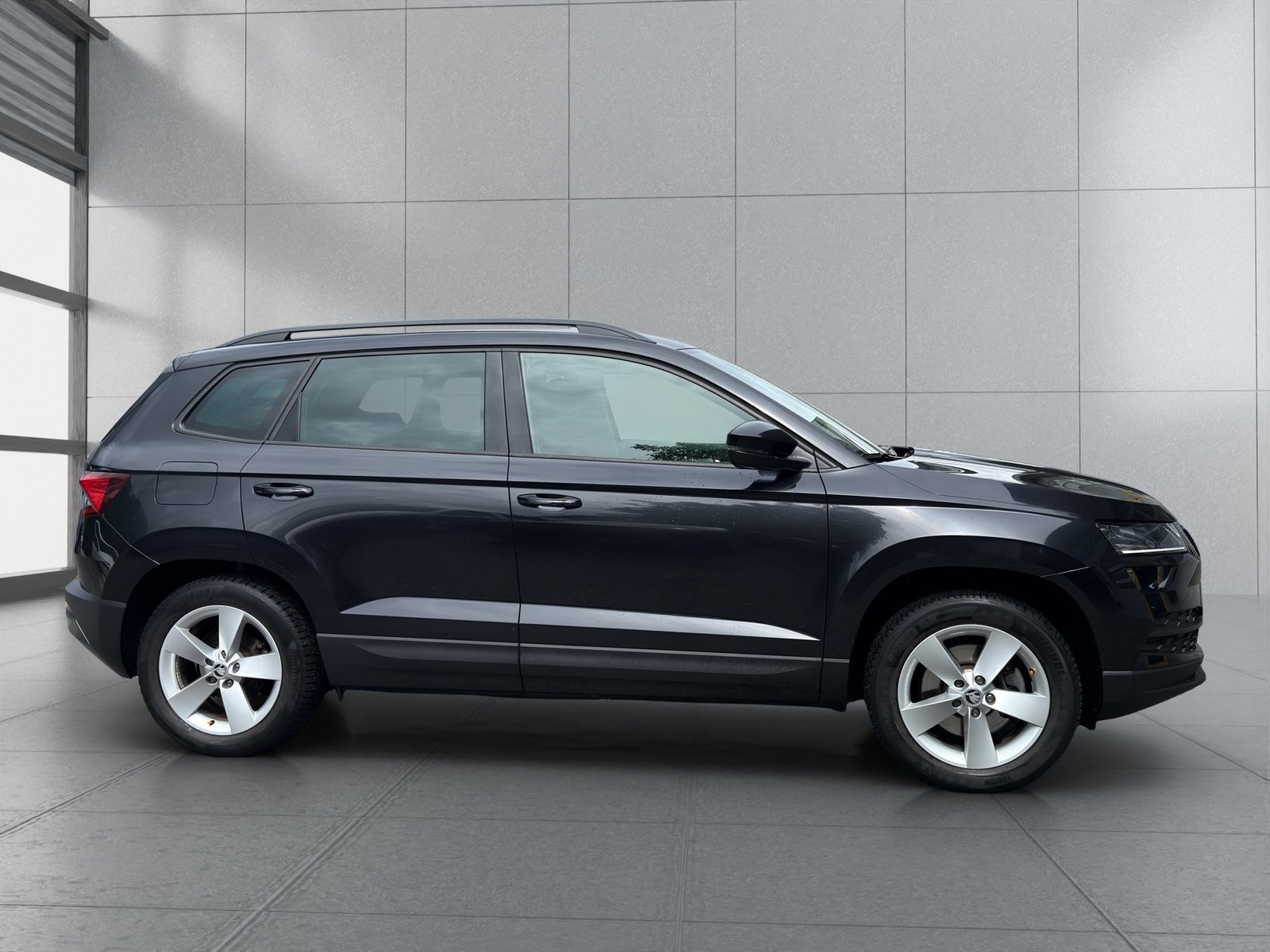 SKODA Karoq 2.0 TDI CR Ambition 4x4 DSG, Diesel, Occasion / Gebraucht, Automatik - 5