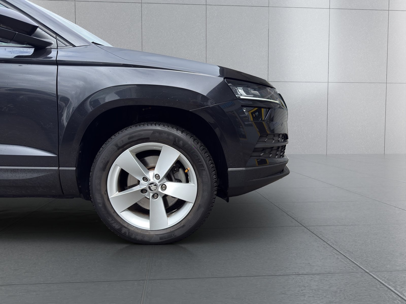 SKODA Karoq 2.0 TDI CR Ambition 4x4 DSG, Diesel, Occasion / Gebraucht, Automatik - 7