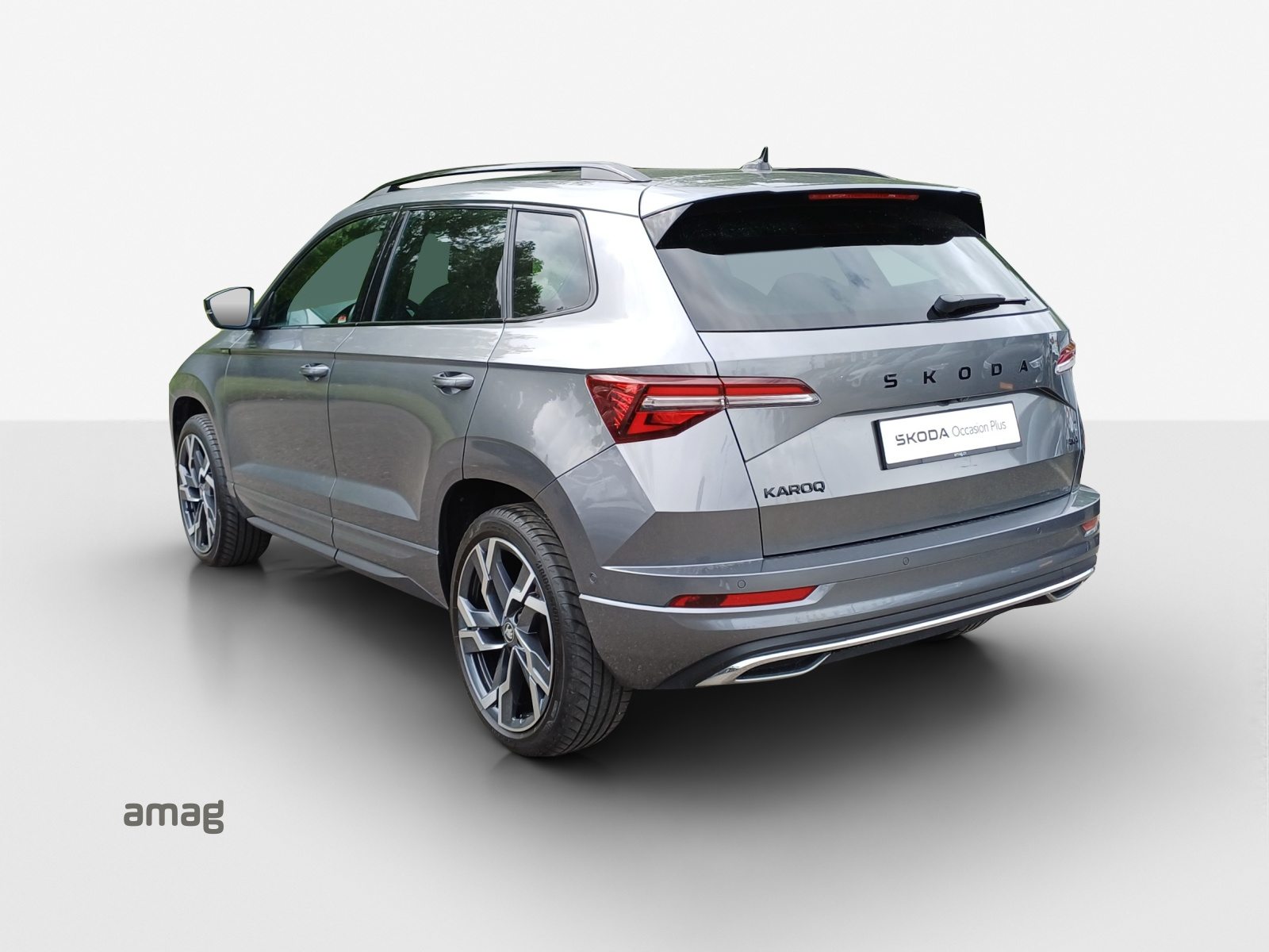 SKODA Karoq Sportline, Benzin, Occasion / Gebraucht, Automatik - 3