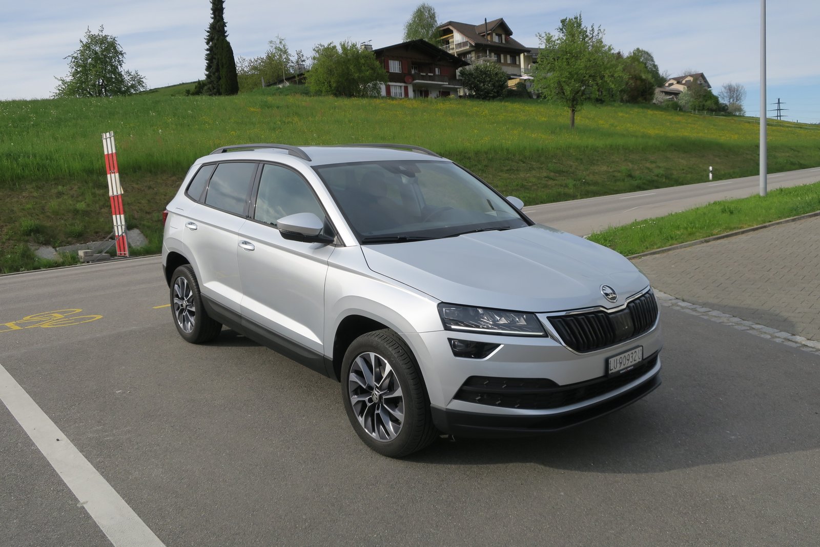 SKODA Karoq 1.5 TSI ACT 150PS SportLine DSG 7-Gang