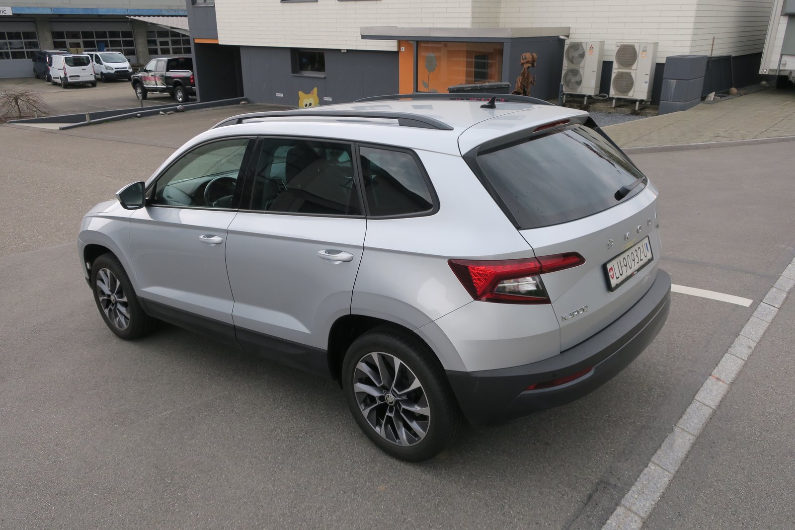 SKODA Karoq 1.5 TSI ACT 150PS SportLine DSG 7-Gang, Petrol, Second hand / Used, Automatic - 2