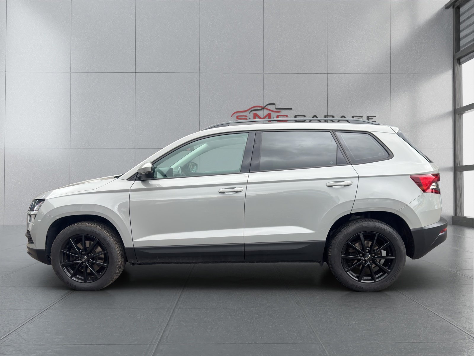 SKODA Karoq 2.0 TDI CR Ambition 4x4 DSG, Diesel, Occasioni / Usate, Automatico - 2