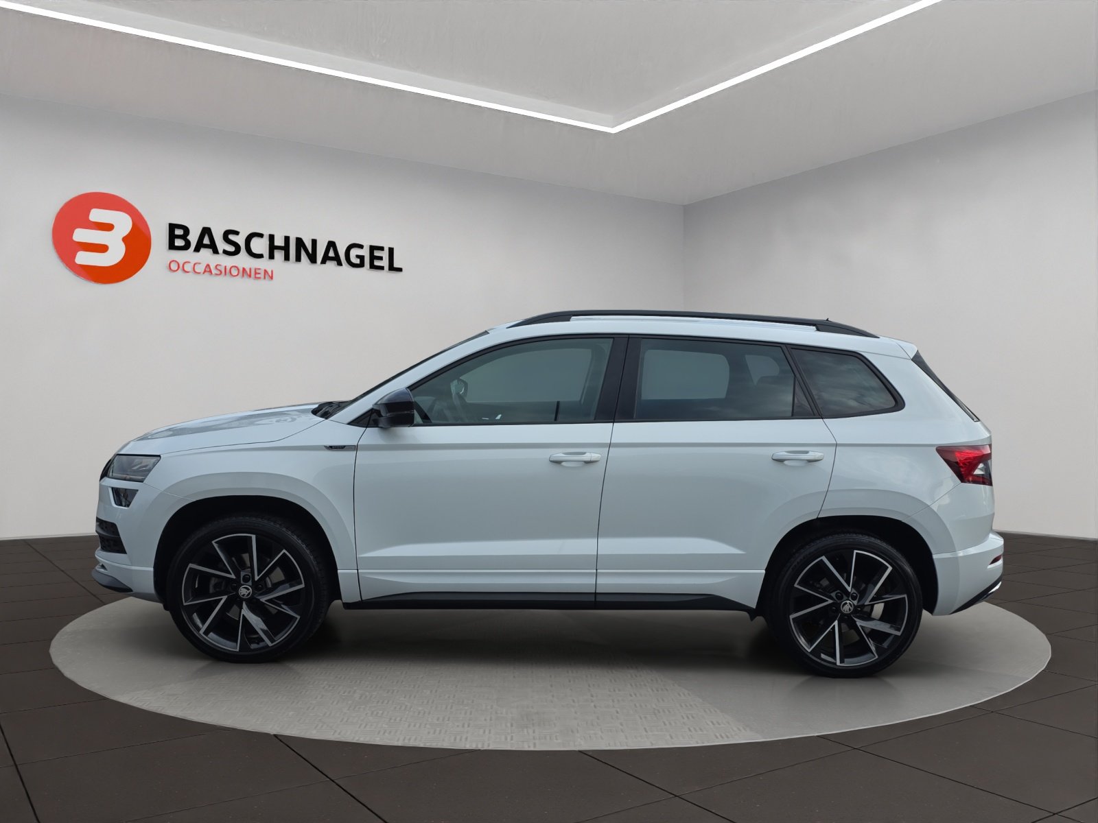 SKODA Karoq 2.0 TSI SportLine 4x4 DSG, Benzina, Occasioni / Usate, Automatico - 2