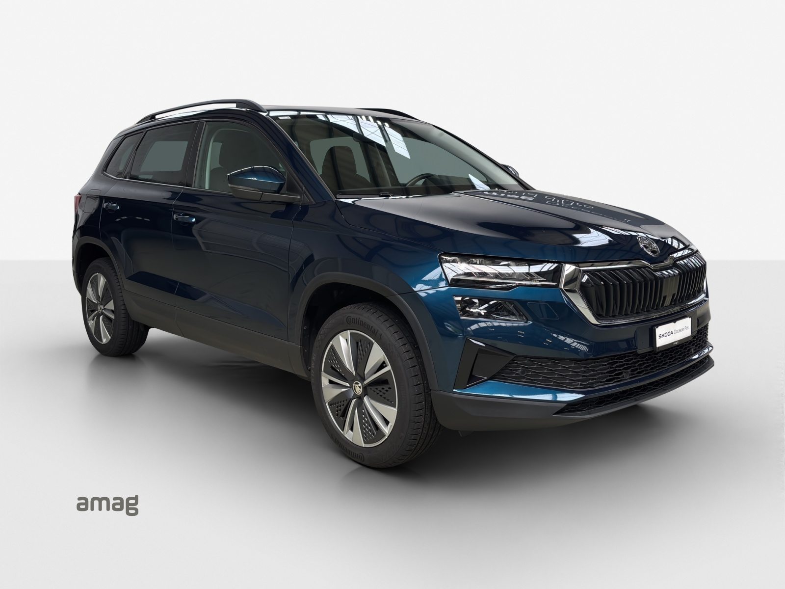 SKODA Karoq Ambition, Petrol, Second hand / Used, Automatic - 6