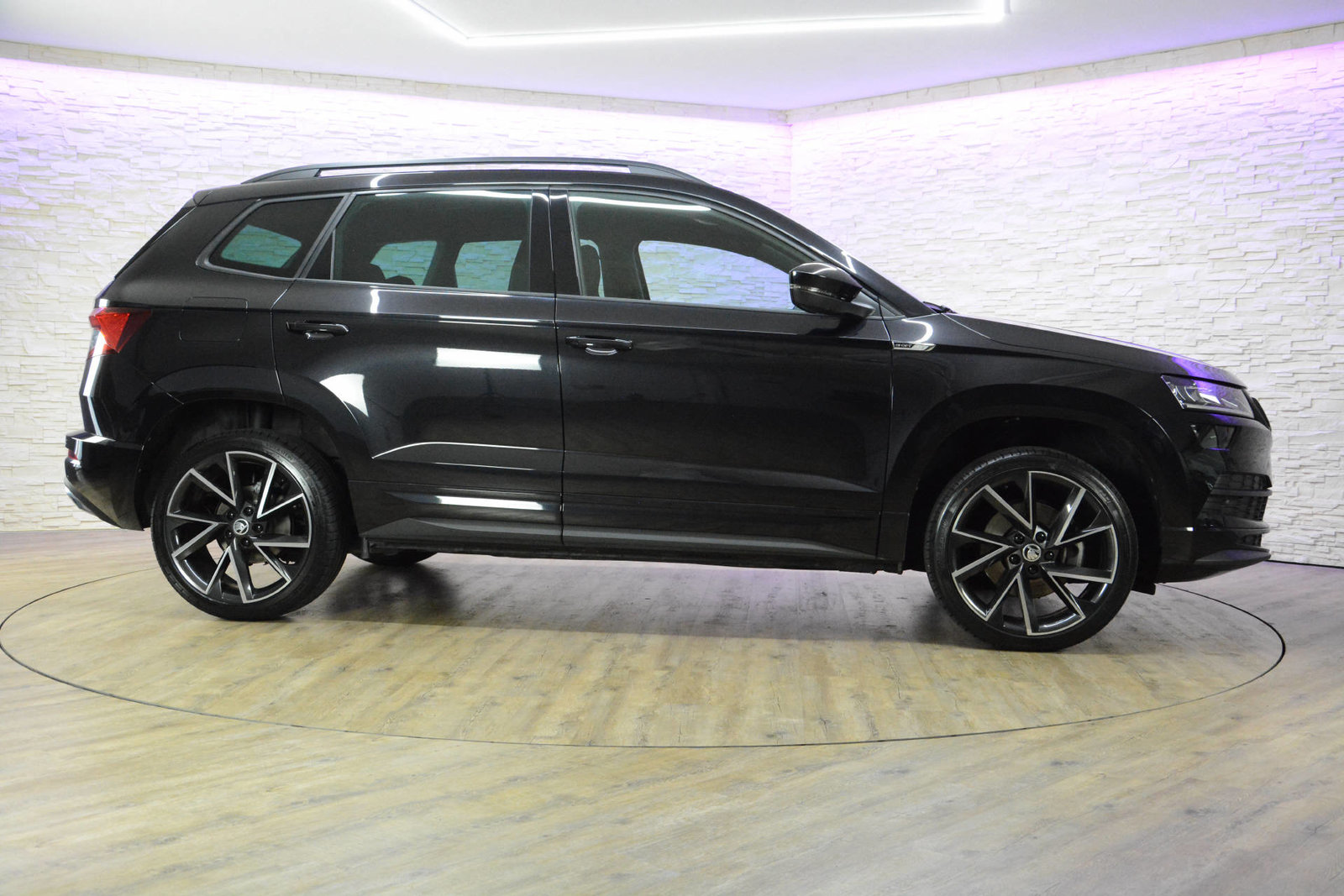 SKODA Karoq 1.5 TSI SportLine DSG, Benzina, Occasioni / Usate, Automatico - 4