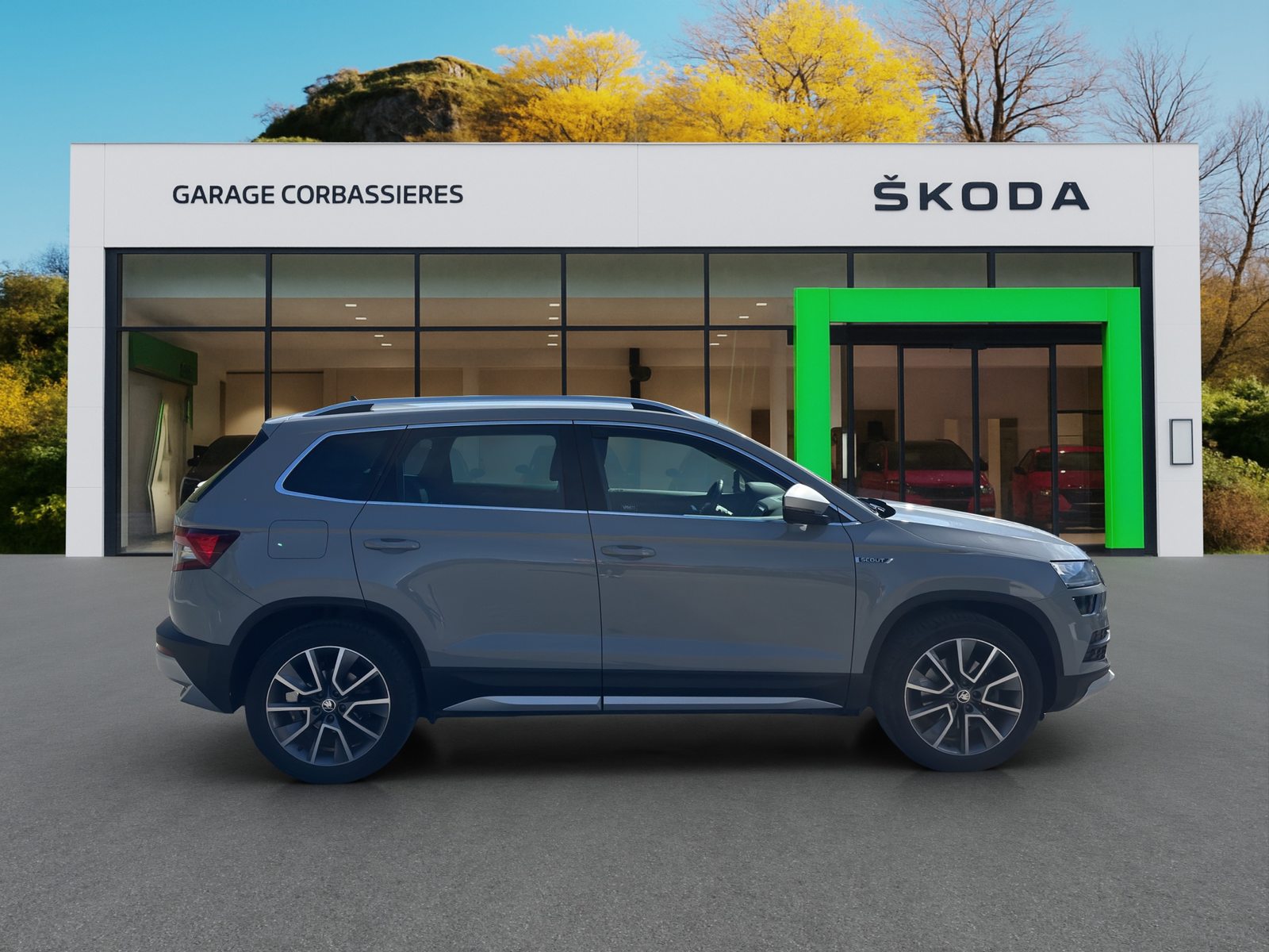 SKODA KAROQ Scout, Benzin, Occasion / Gebraucht, Automatik - 7