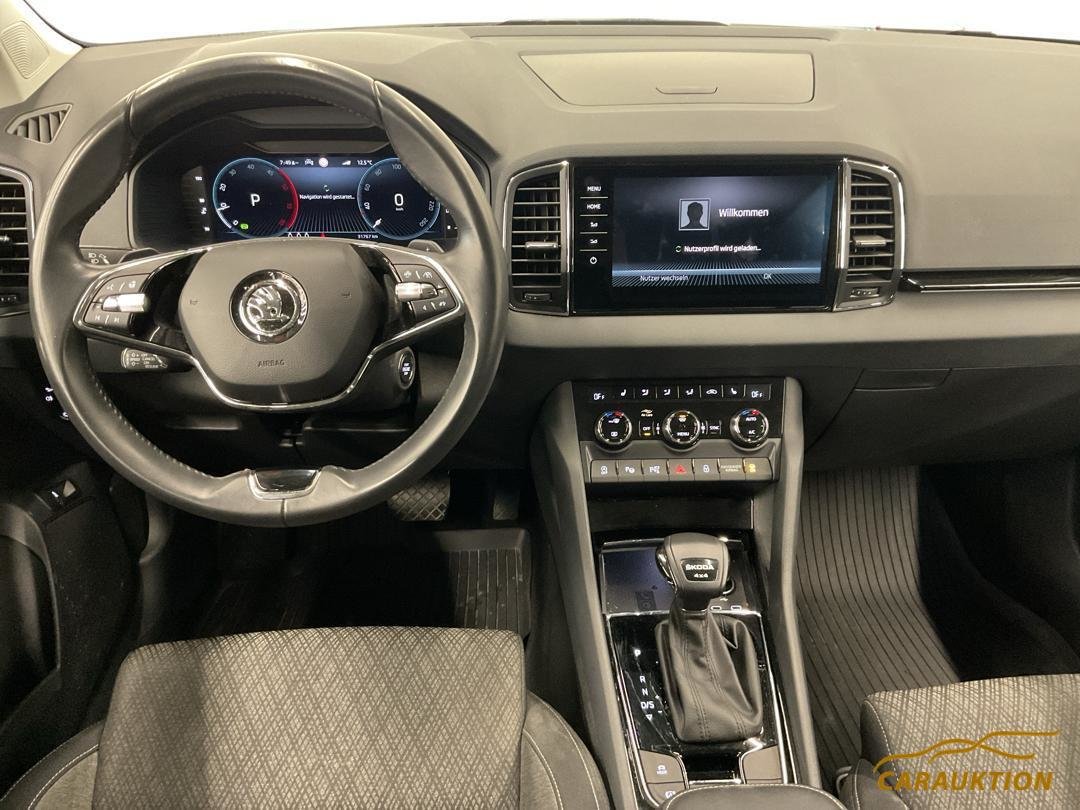 SKODA Karoq 2.0 TDI CR Style 4x4 DSG, Diesel, Occasioni / Usate, Automatico - 4