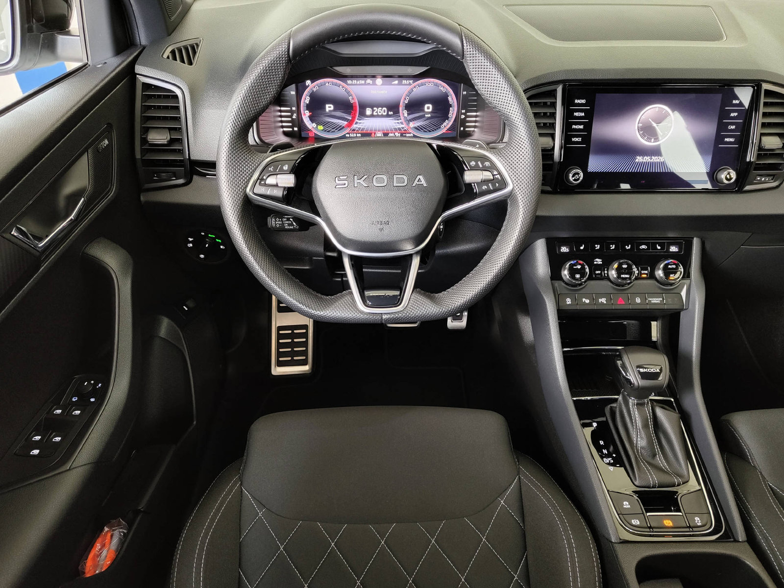 SKODA Karoq 1.5 TSI SportLine DSG, Essence, Occasion / Utilisé, Automatique - 5