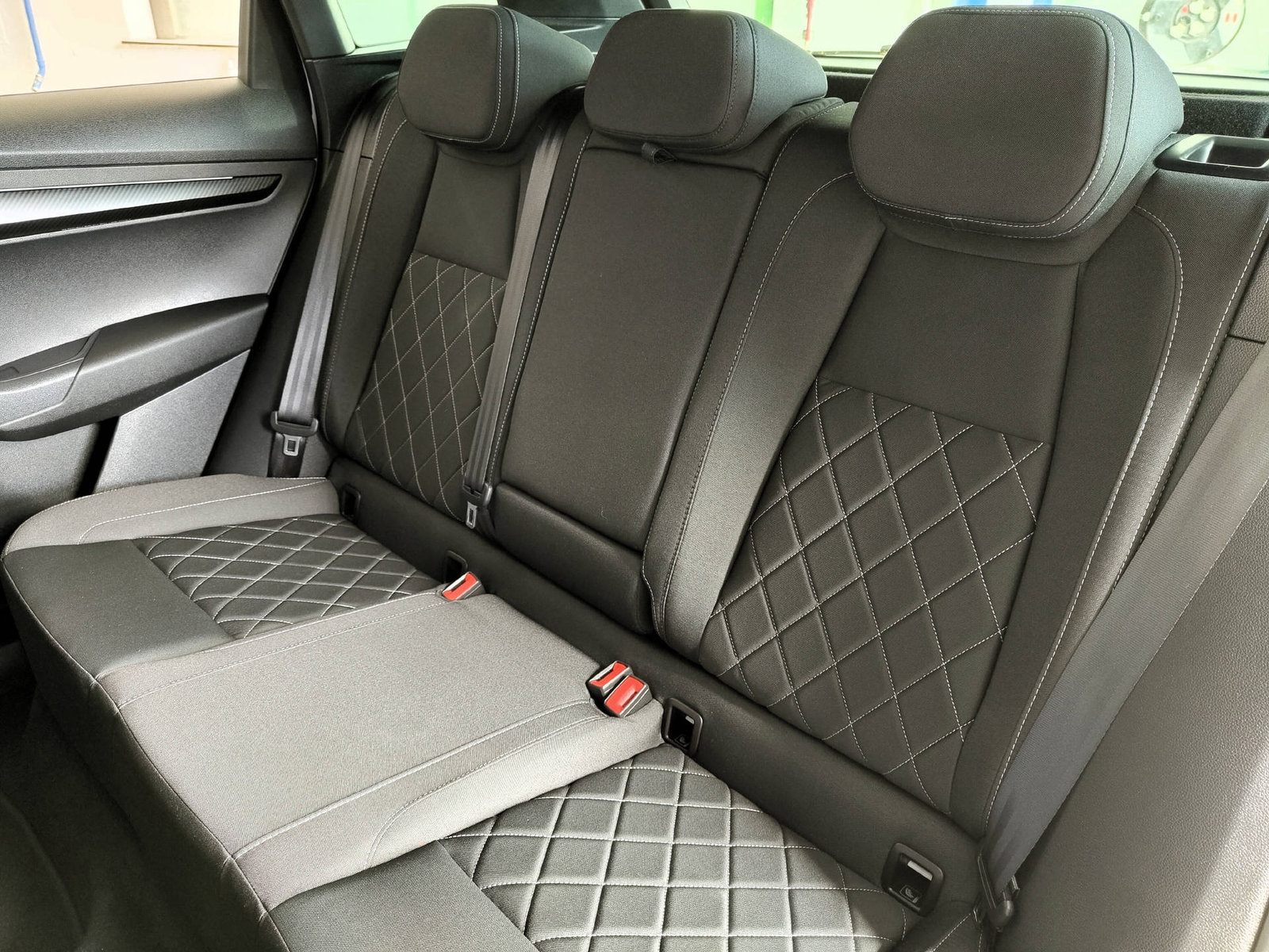 SKODA Karoq 1.5 TSI SportLine DSG, Essence, Occasion / Utilisé, Automatique - 7