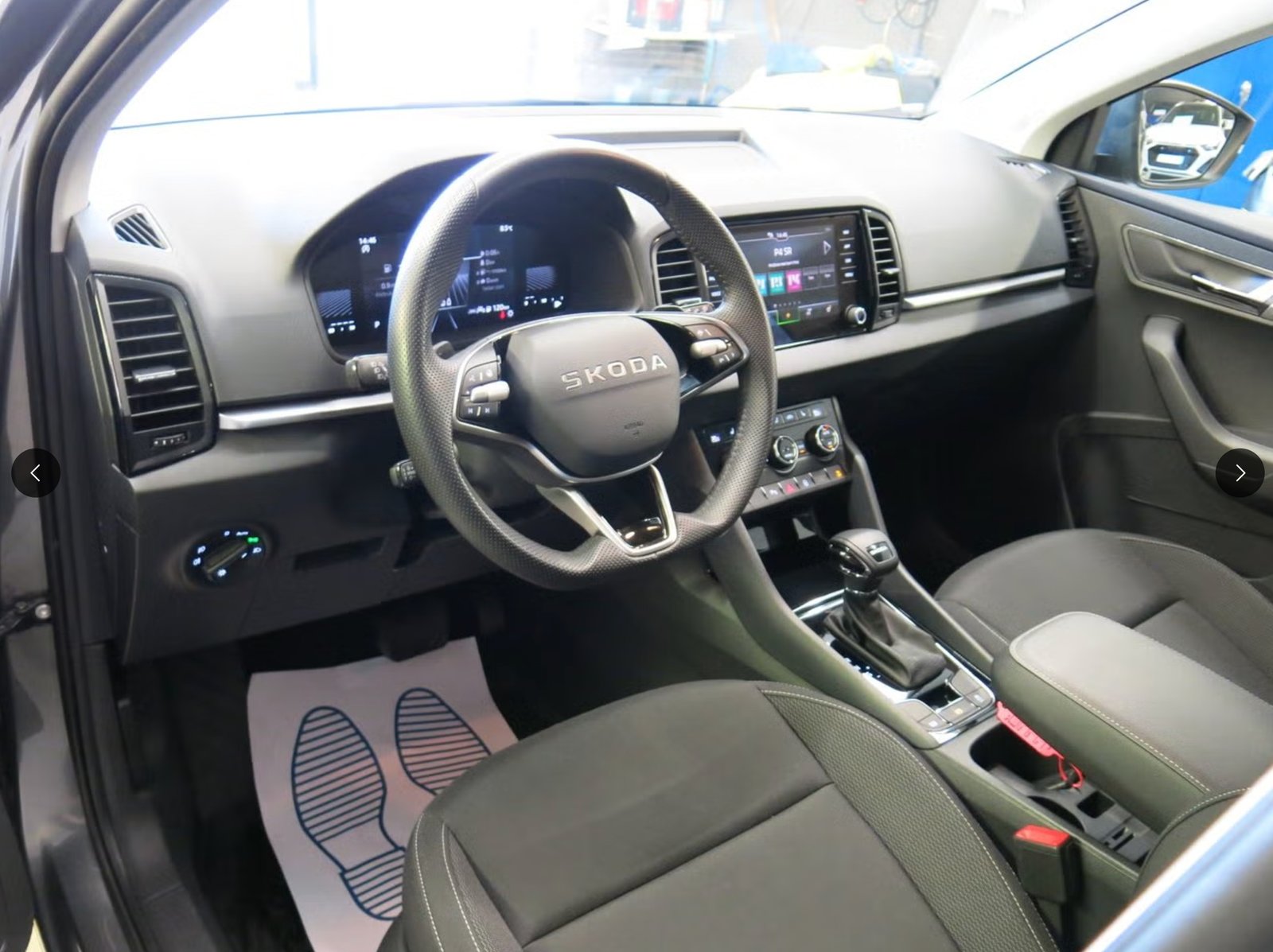 SKODA Karoq 1.5 TSI Selection DSG, Benzina, Occasioni / Usate, Automatico - 3