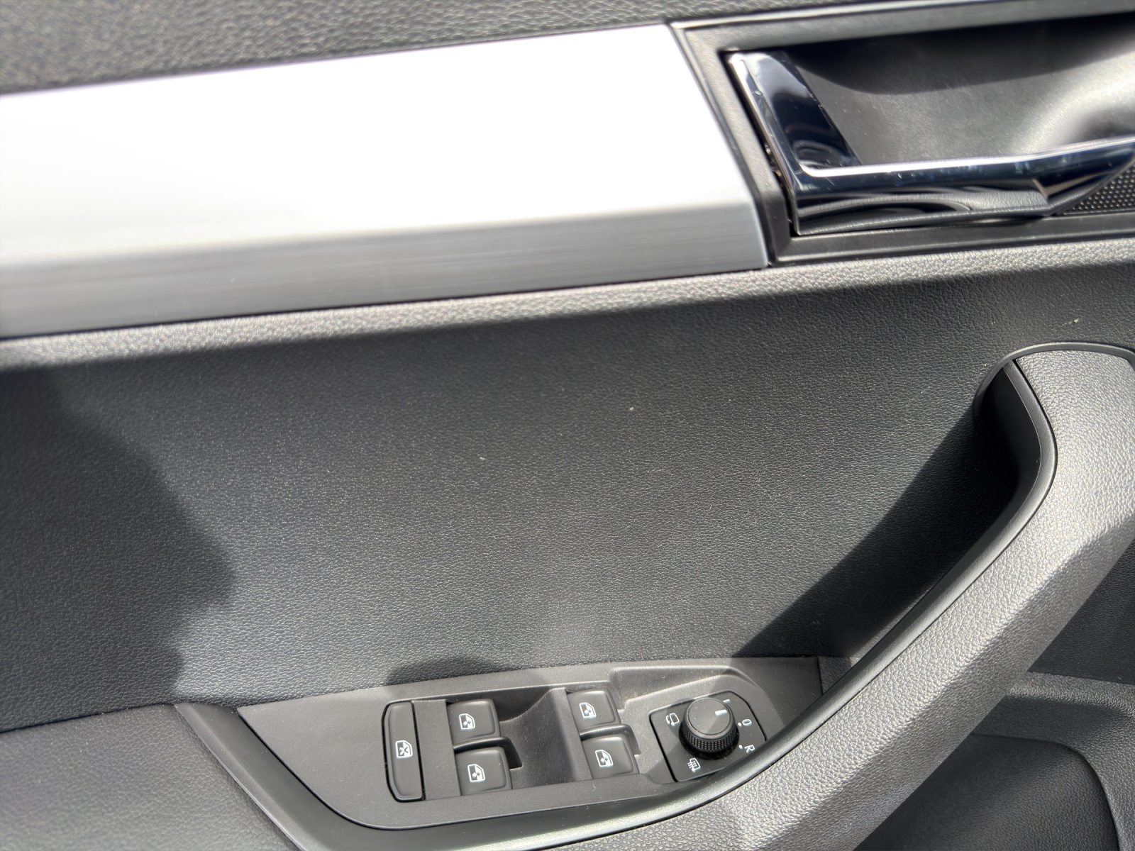 SKODA KAROQ AMBITION, Benzina, Occasioni / Usate, Automatico - 6