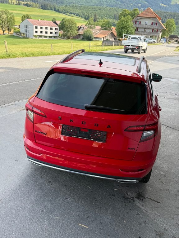 SKODA KAROQ 2.0 TSI SportLine DSG 4x4, Petrol, Second hand / Used, Automatic - 4