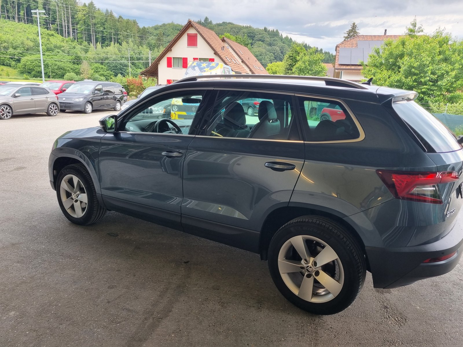 SKODA Karoq 1.6 TDI CR Smile, Diesel, Second hand / Used, Automatic - 6
