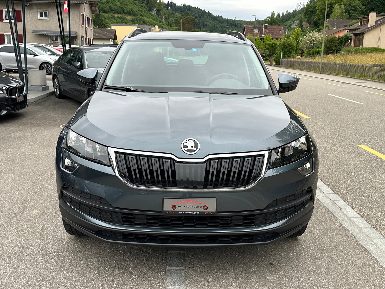 SKODA Karoq 1.5 TSI ACT Ambition DSG, Benzin, Occasion / Gebraucht, Automatik - 3