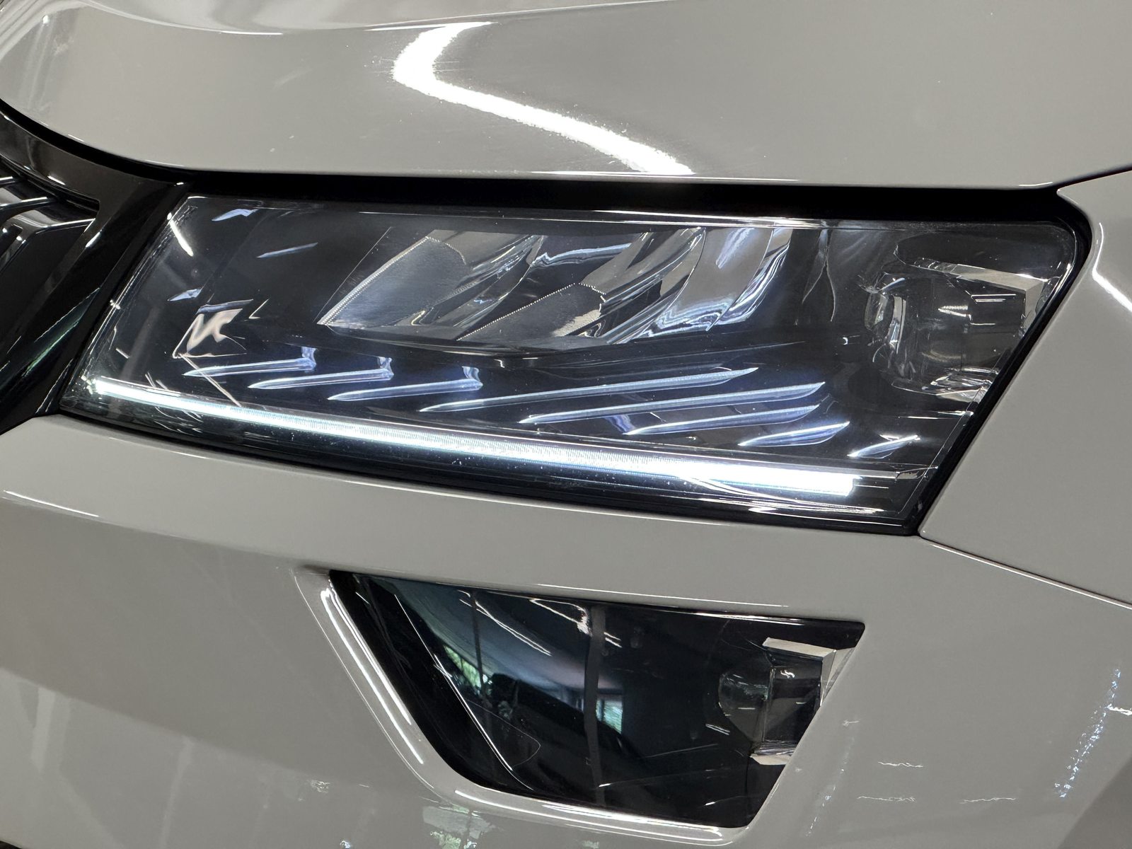 SKODA KAROQ SportLine, Diesel, Occasion / Gebraucht, Automatik - 5