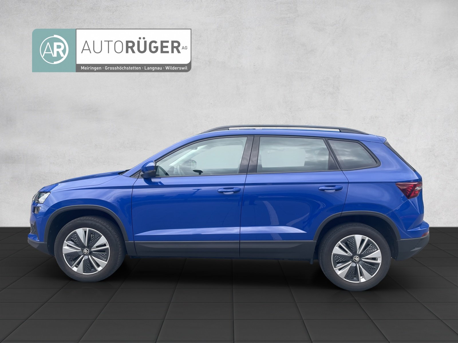 SKODA Karoq 1.5 TSI Ambition, Benzin, Occasion / Gebraucht, Handschaltung - 3