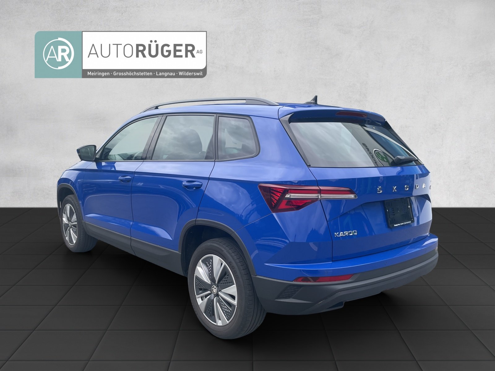 SKODA Karoq 1.5 TSI Ambition, Benzin, Occasion / Gebraucht, Handschaltung - 4