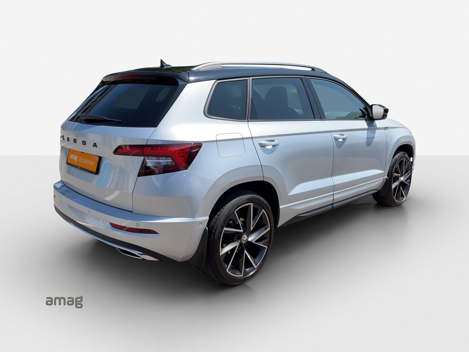 SKODA KAROQ SportLine, Petrol, Second hand / Used, Automatic - 5