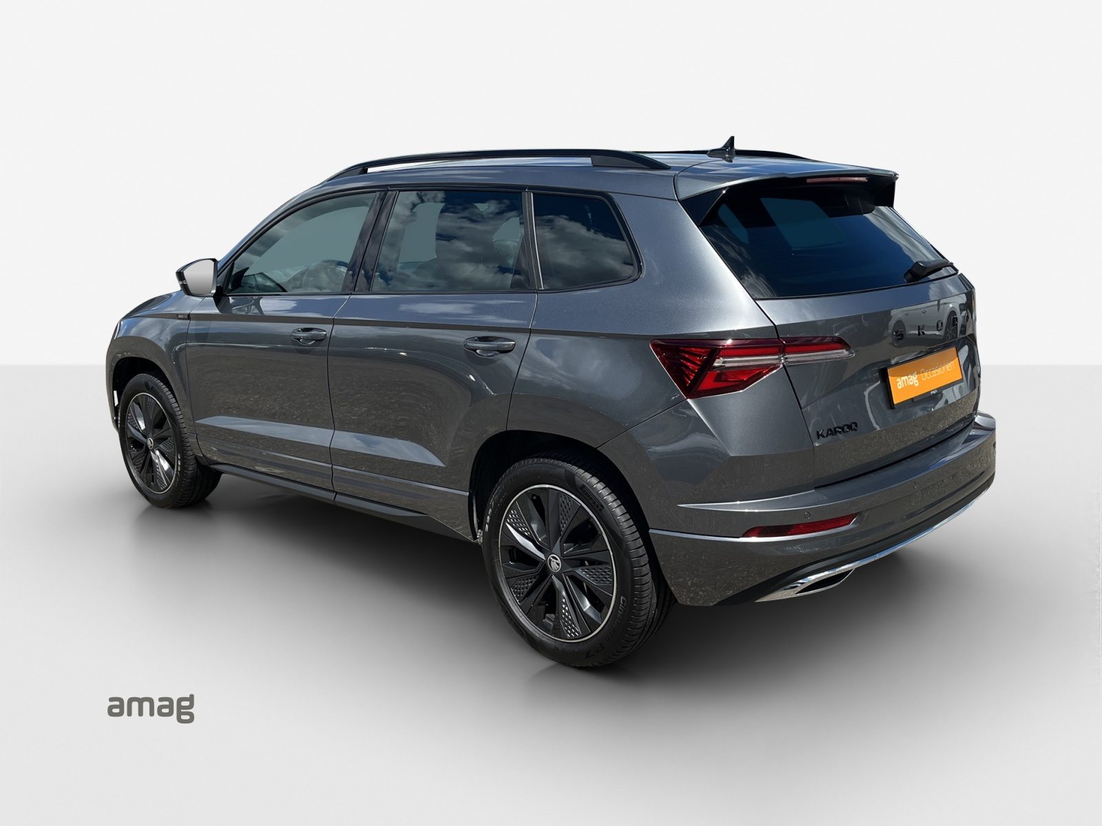 SKODA Karoq Sportline, Petrol, Second hand / Used, Automatic - 3