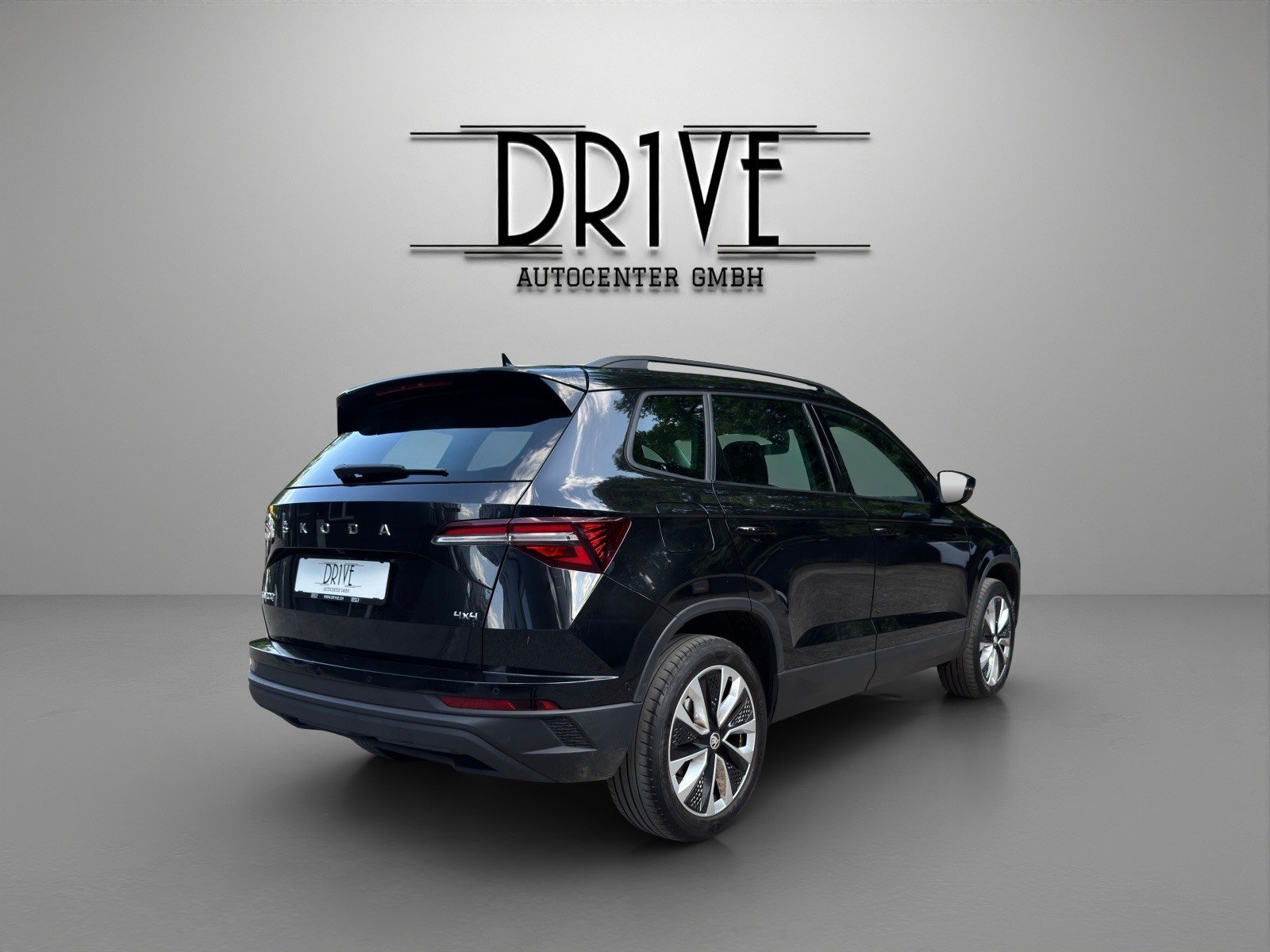 SKODA Karoq 2.0 TDI CR Style 4x4 DSG, Diesel, Occasioni / Usate, Automatico - 5