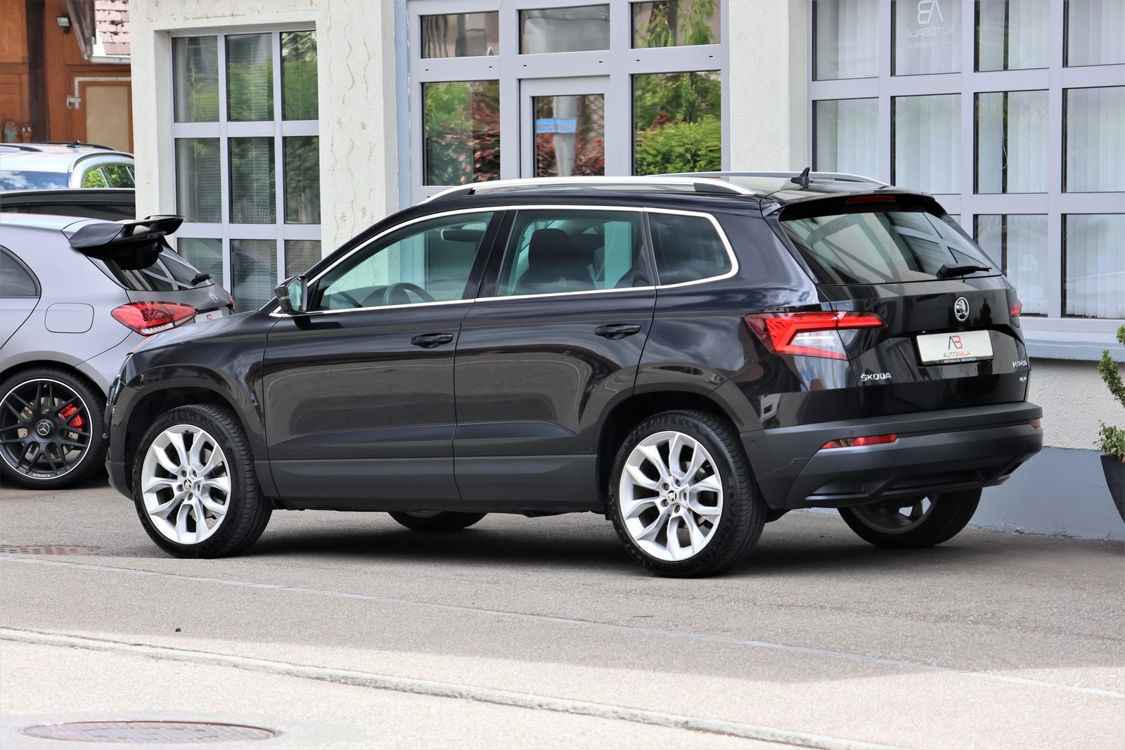 SKODA Karoq 2.0 TDI CR Style 4x4 DSG + 2.0T AHK, Diesel, Second hand / Used, Automatic - 5