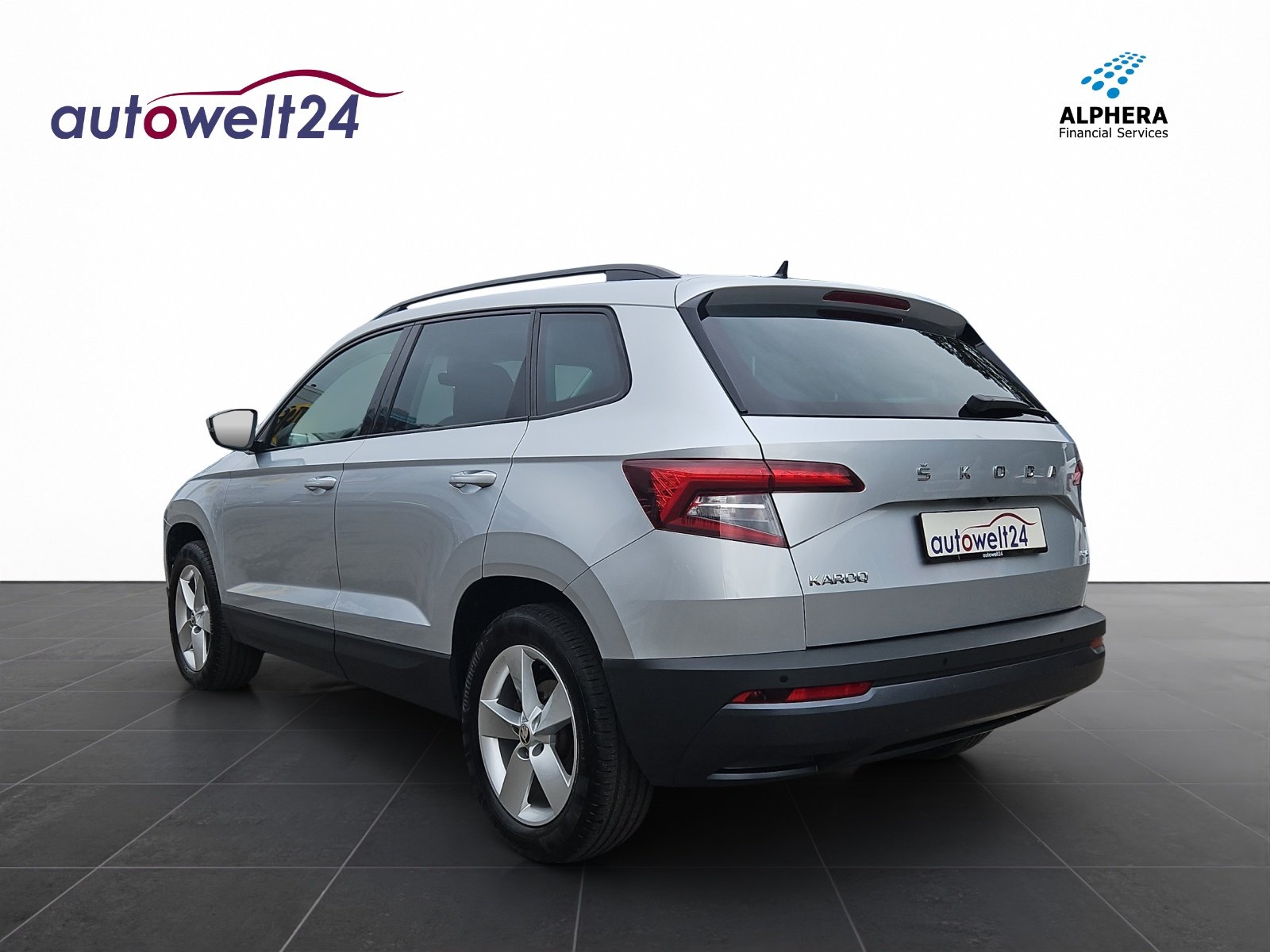SKODA Karoq 2.0 TDI CR Ambition 4x4 DSG, Diesel, Occasion / Gebraucht, Automatik - 7