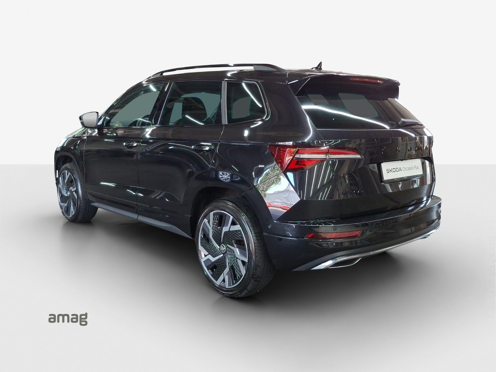 SKODA Karoq SportLine, Benzin, Occasion / Gebraucht, Automatik - 3